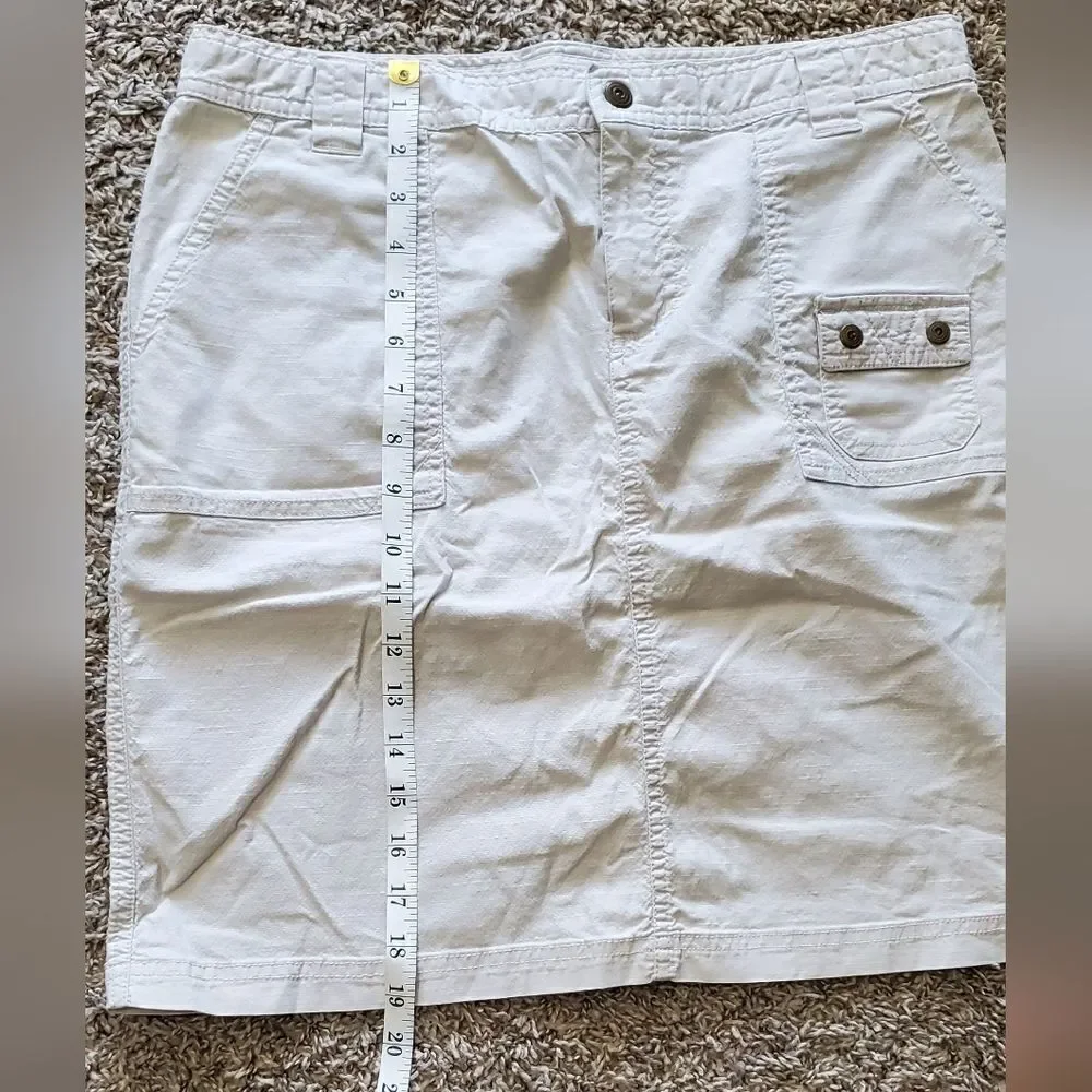 Columbia Khaki Tan Skirt